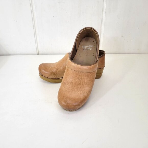 Dansko Professional Women's Honey Distressed Leather Clogs Size 39 EU US 7.5-8 - Picture 7 of 10